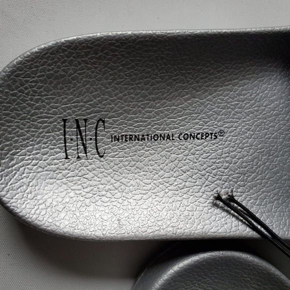 INC INTERNATIONAL CONCEPTS METALLIC SLIDE - Picture 5 of 7